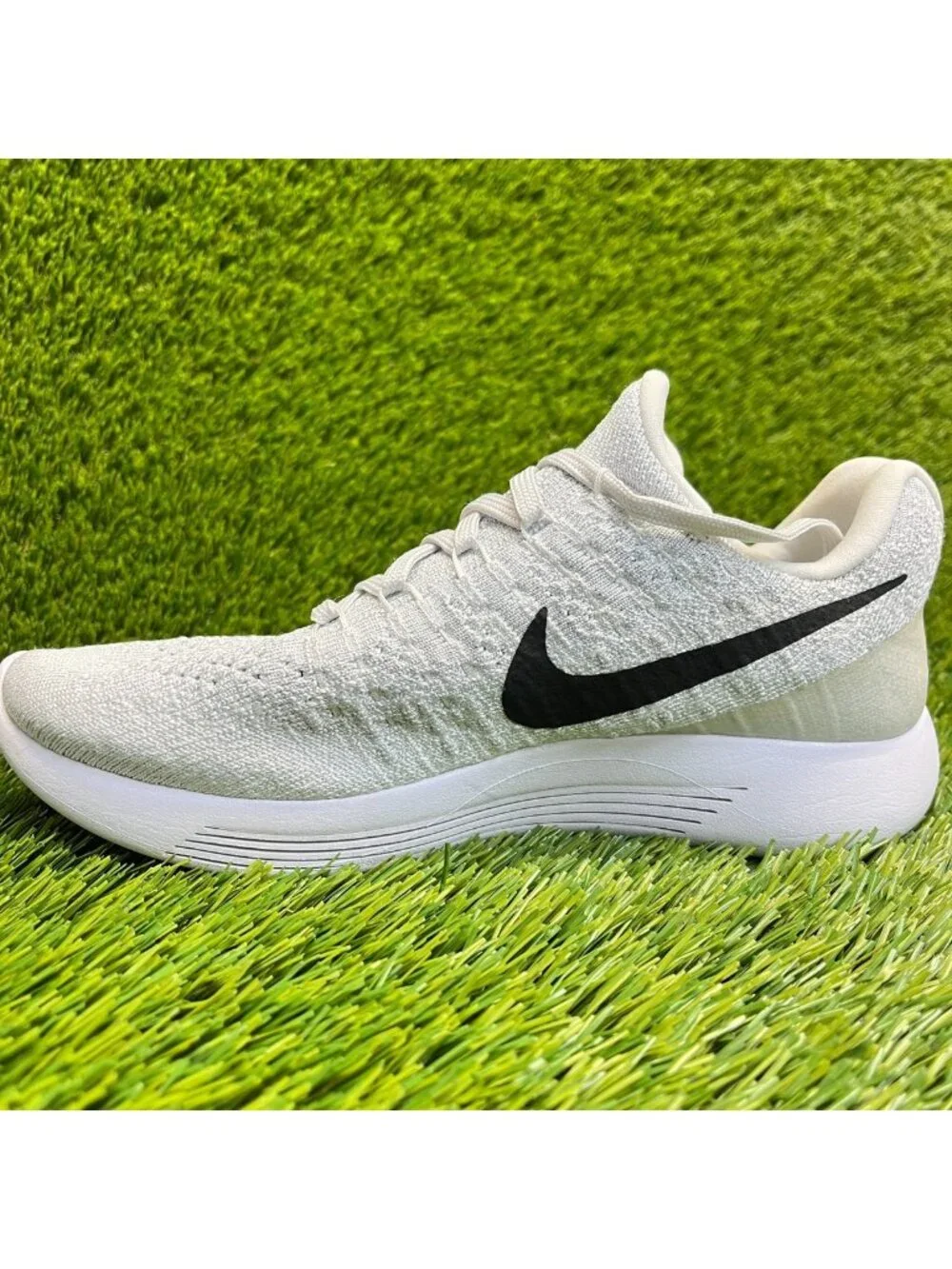 Nike Lunarepic Low Flyknit 2 Womens Size 6.5 Gray Running Walking Shoes Sneakers